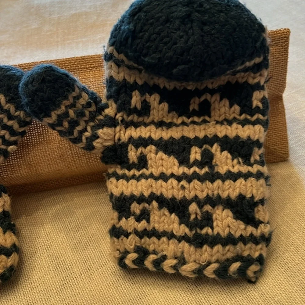 VTG Handknit Wool Mittens
